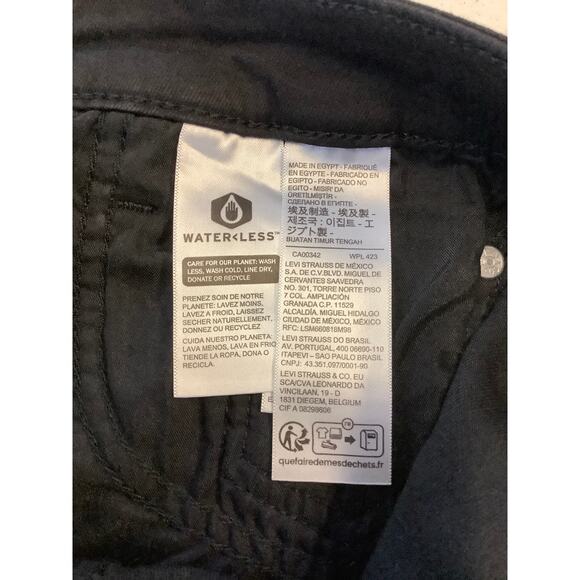 Levi's Women's 30 Soft Black 725 High Rise Bootcut Jeans Denim Stretch M37-22 - Picture 7 of 8